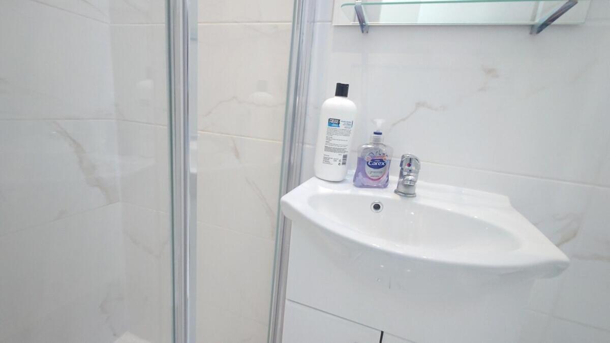 Comfort Camden Studio Apartments Лондон Стая снимка