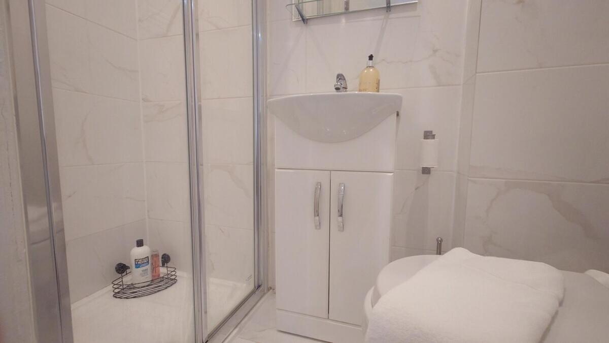 Comfort Camden Studio Apartments Лондон Стая снимка
