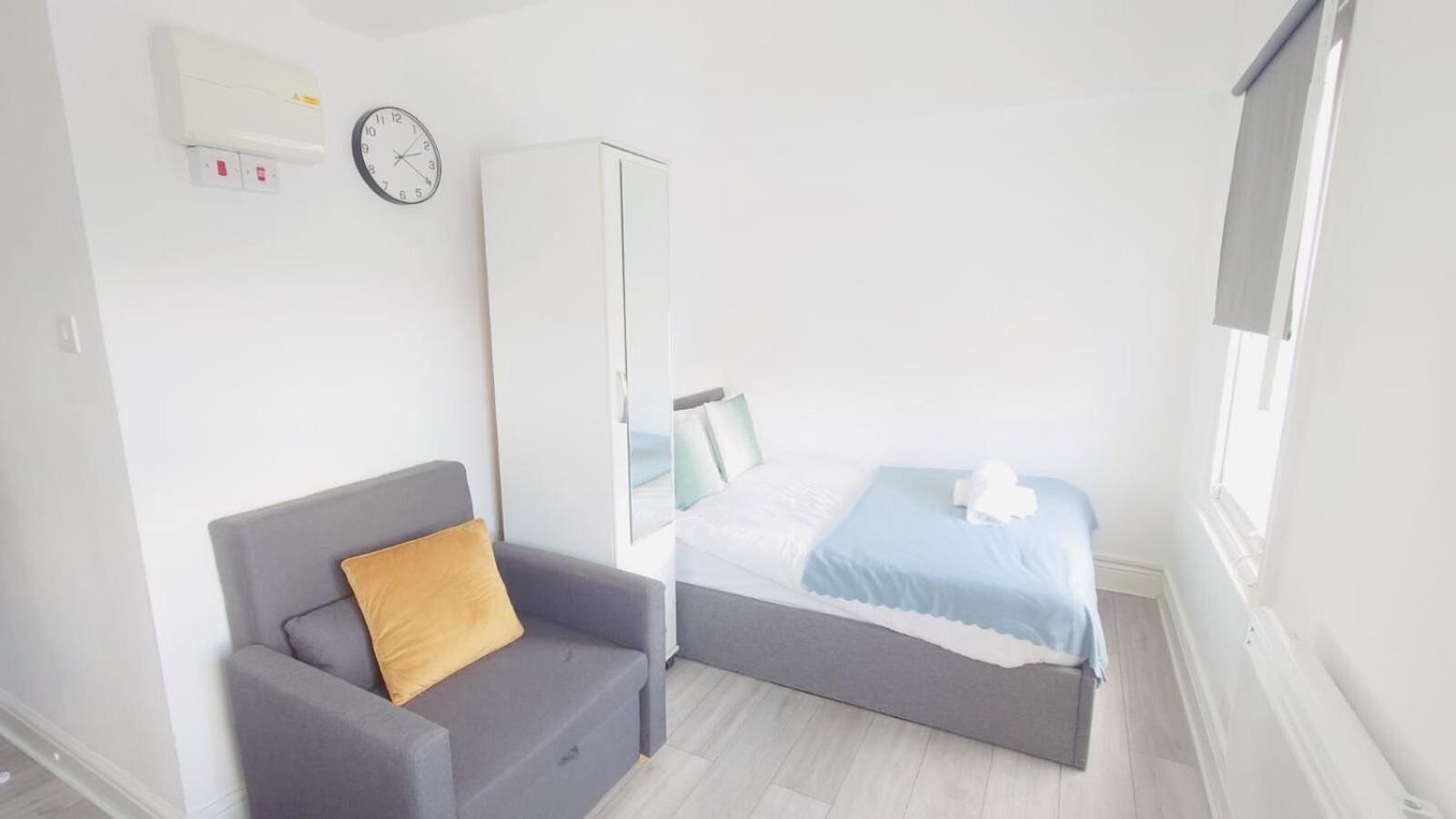 Comfort Camden Studio Apartments Лондон Екстериор снимка