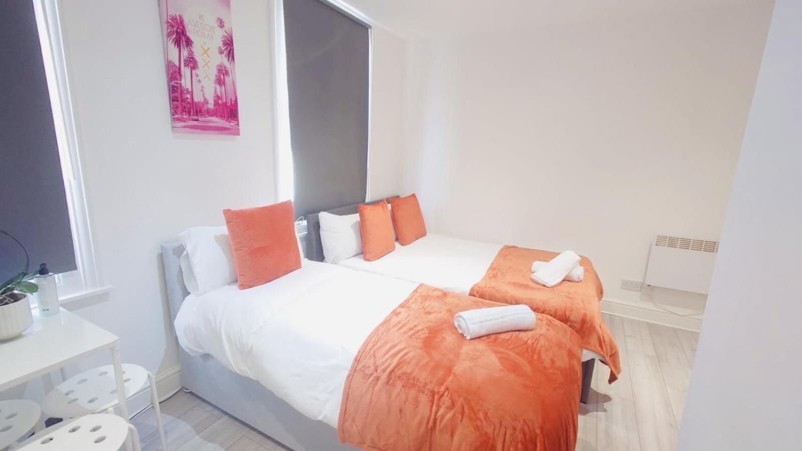 Comfort Camden Studio Apartments Лондон Екстериор снимка
