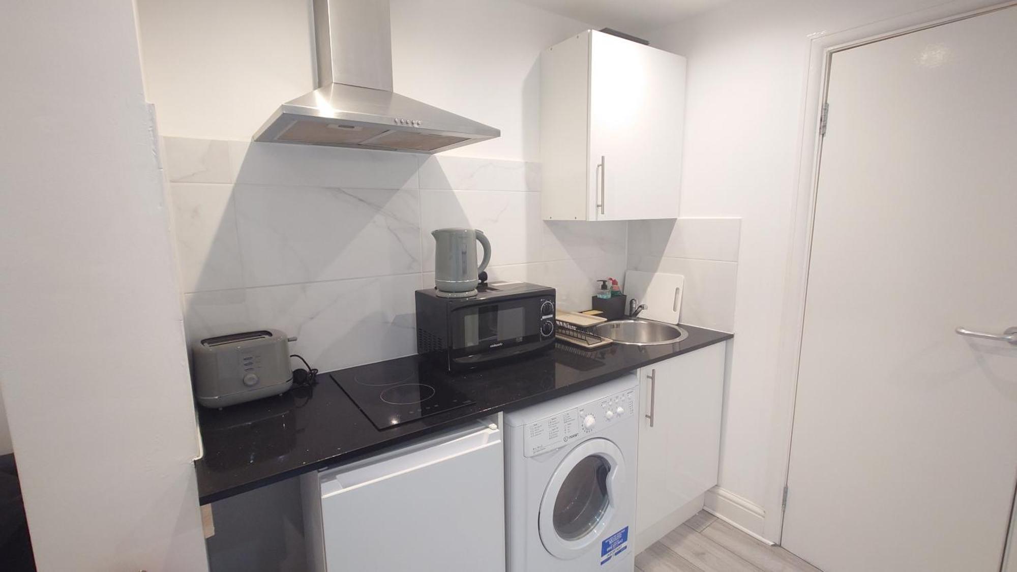Comfort Camden Studio Apartments Лондон Екстериор снимка