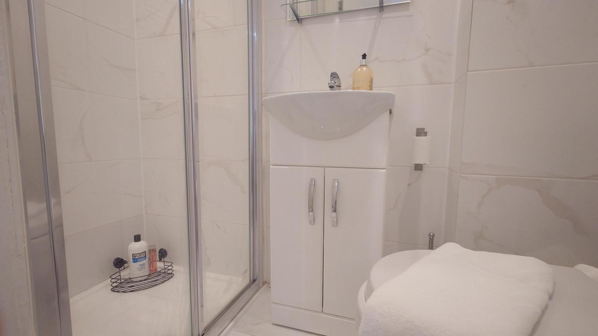 Comfort Camden Studio Apartments Лондон Екстериор снимка
