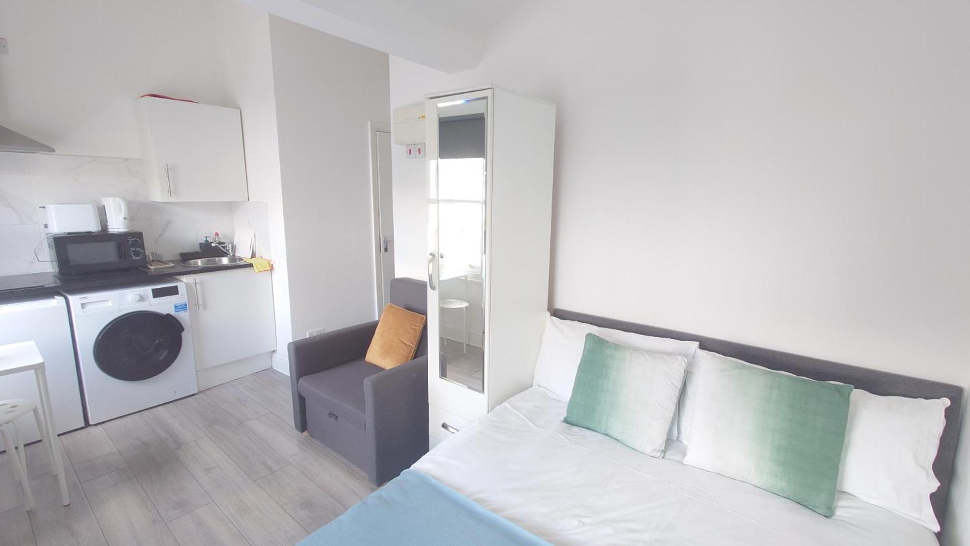Comfort Camden Studio Apartments Лондон Екстериор снимка